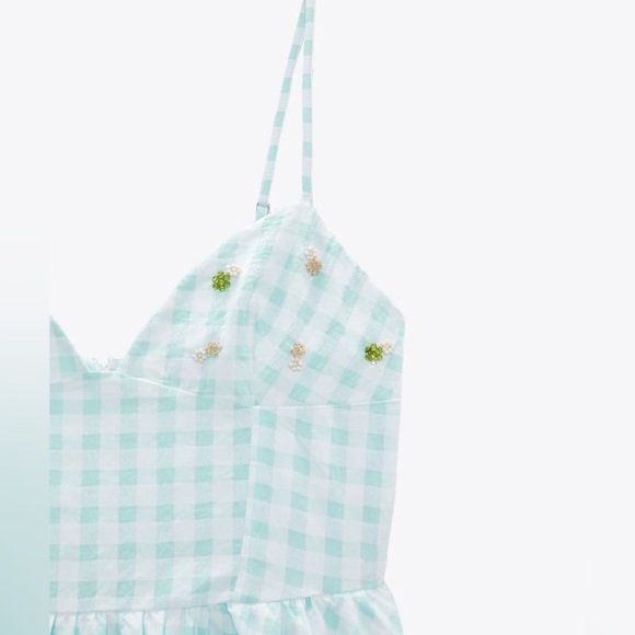 ZARA GINGHAM BEADED FLOWER DETAILED DRESS WITH POCKETS - Picture 3 of 14